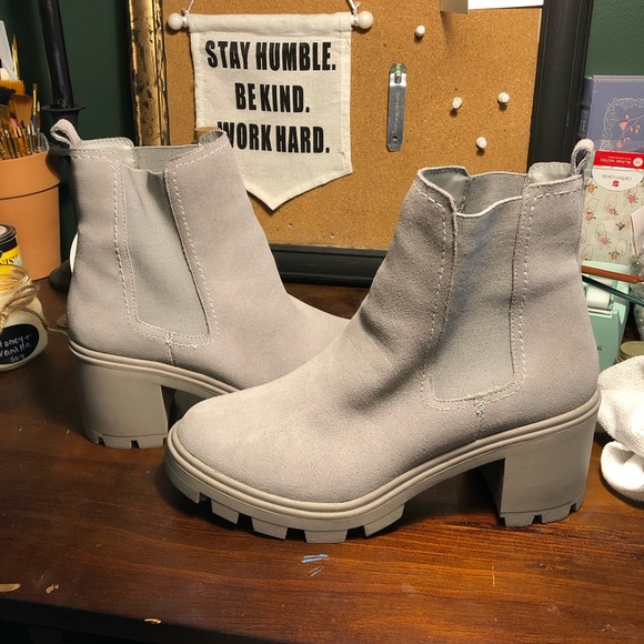 Gray Splendid Boots - Picture 1 of 5